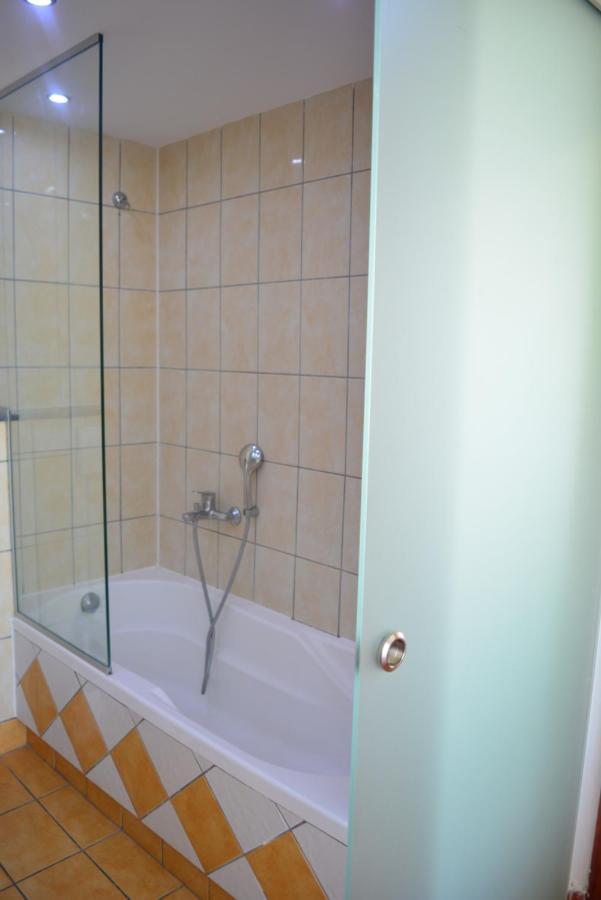 Hotel Krini 4*