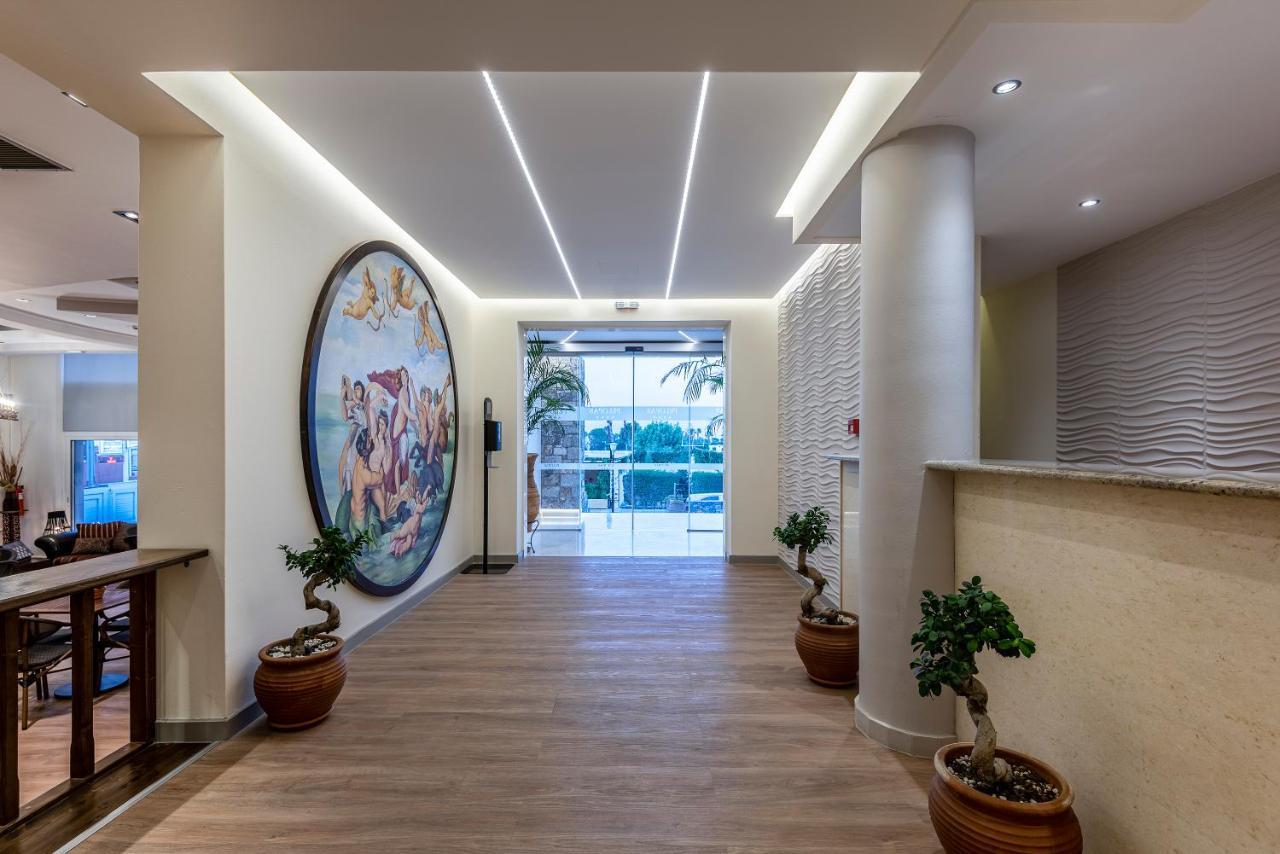 Pelopas Hotel 4*