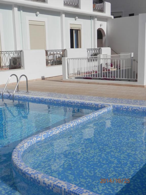 Glaros Aparthotel