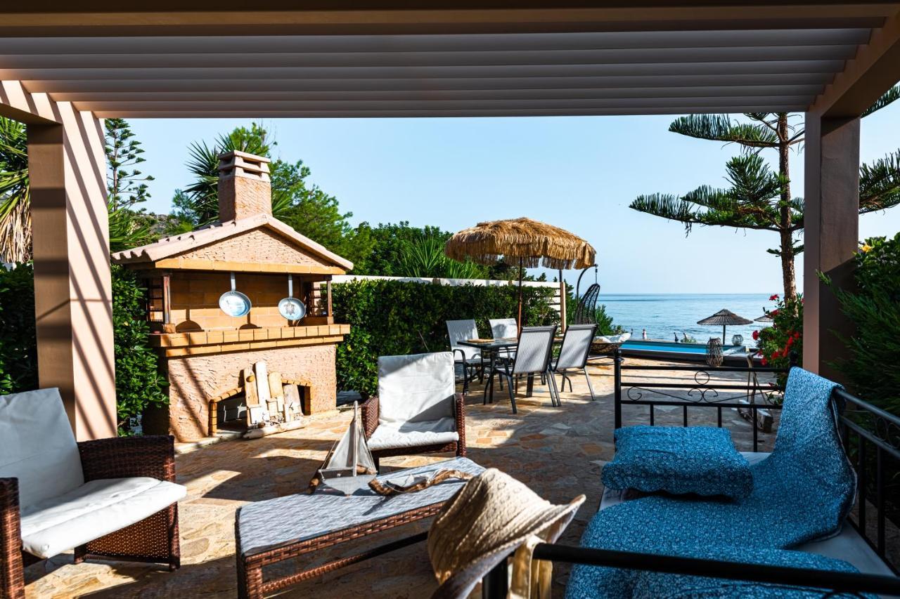 Beachfront Andriana With Mini Pool And Villa