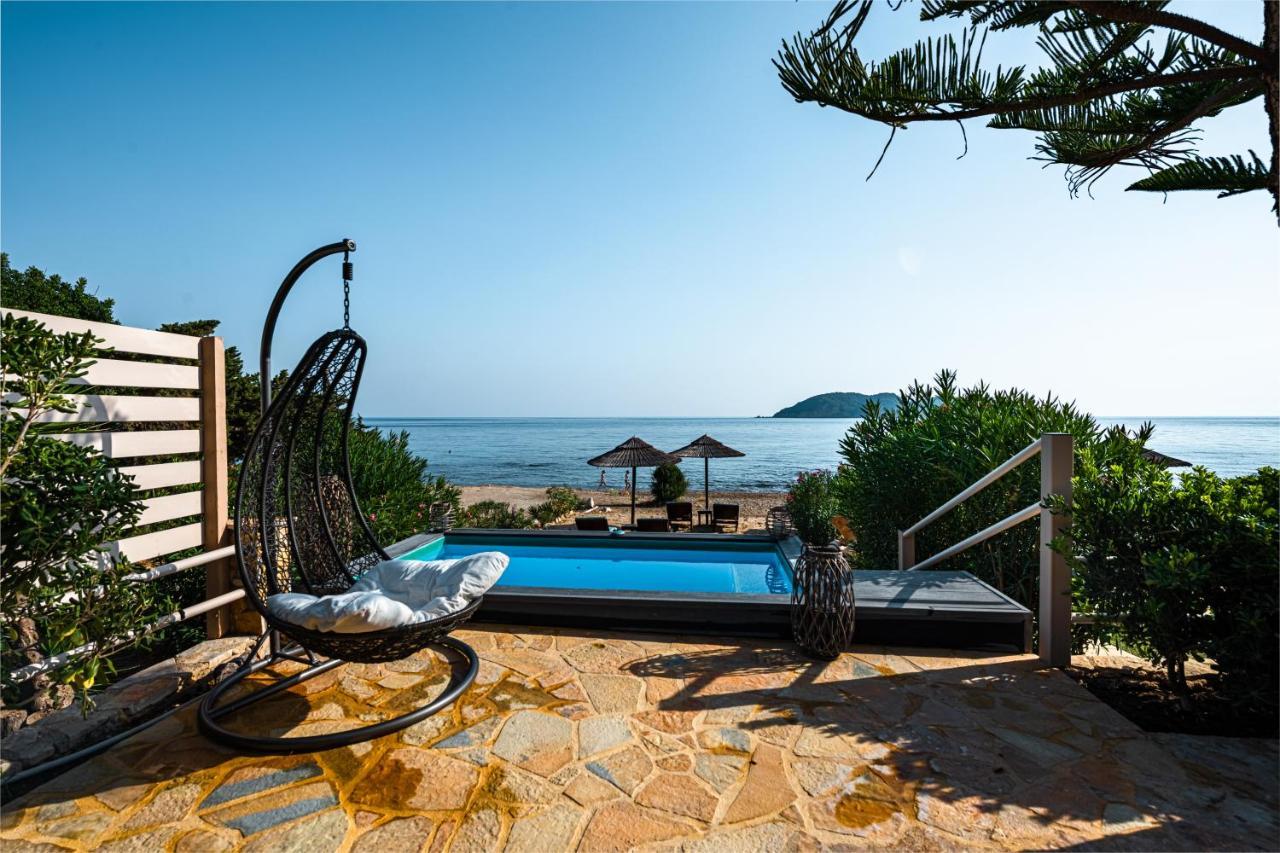 Beachfront Andriana With Mini Pool And Villa *