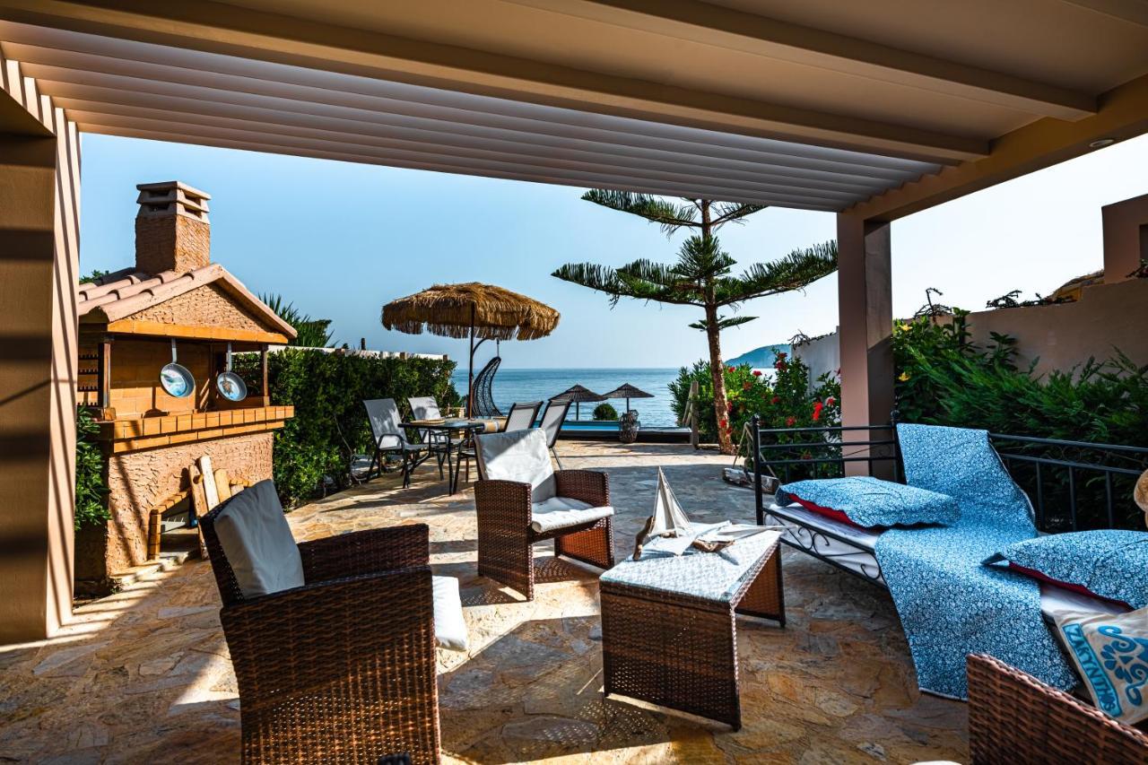 Beachfront Andriana With Mini Pool And Villa Vasilikos (Zakynthos)