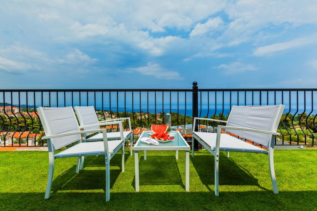 Hotel Kriopigi 4*