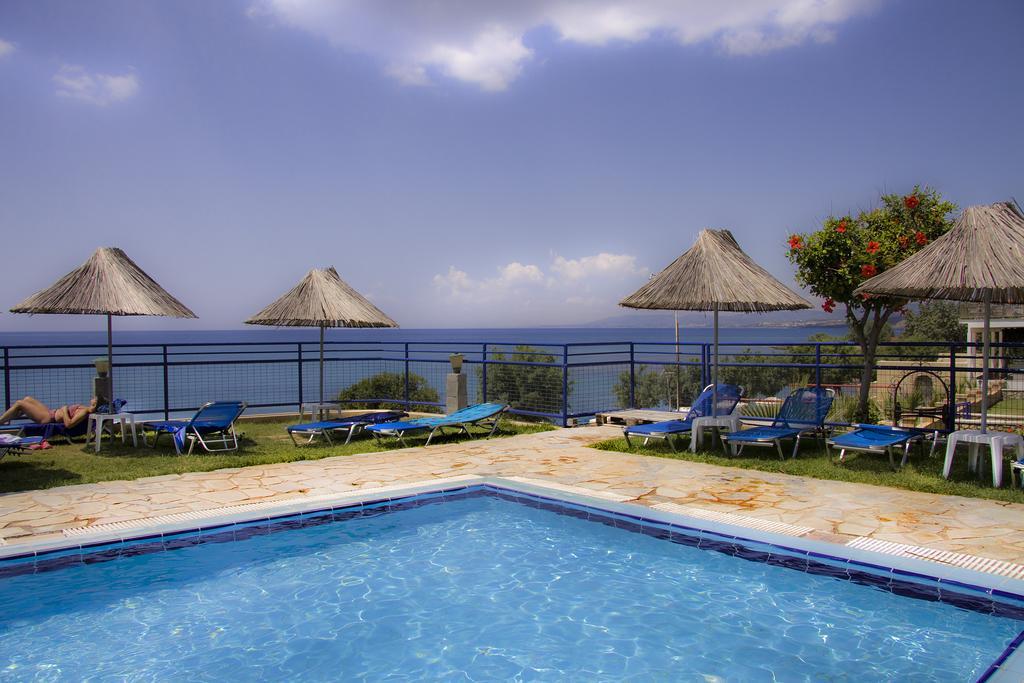 Hotel Ilyssion 2*