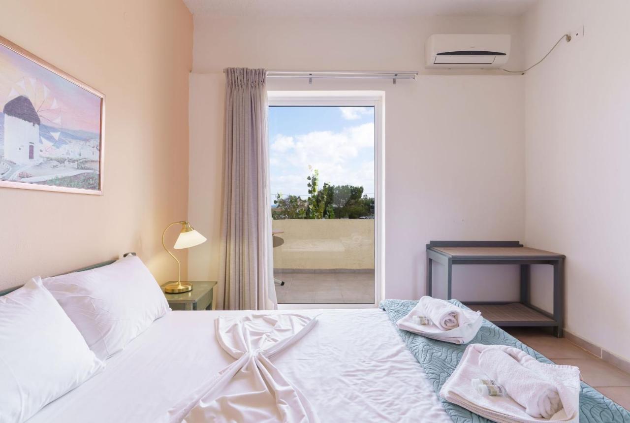 Aparthotel Blue Dream Stavromenos