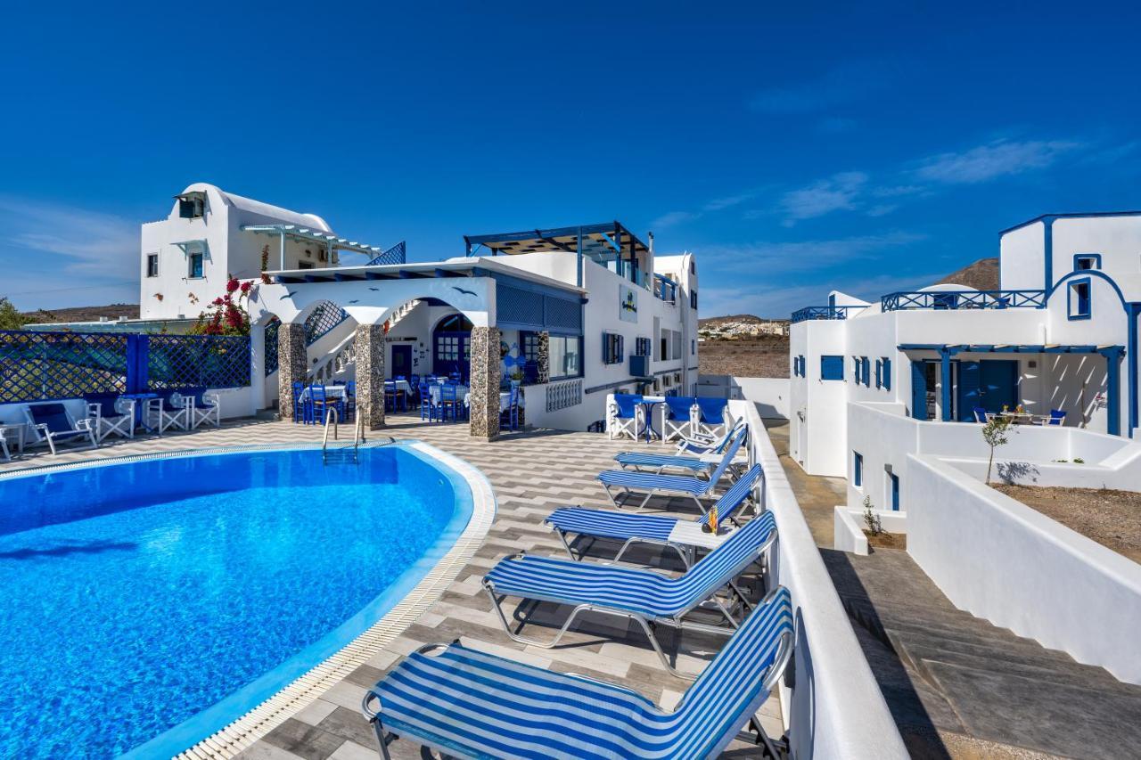 Honeymoon Aparthotel Perivolos (Santorini)