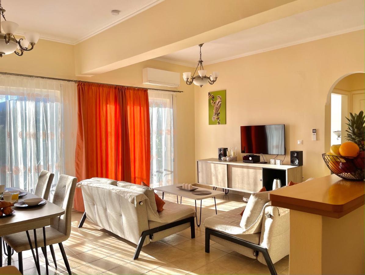 Nissaki Jonas Apartment *