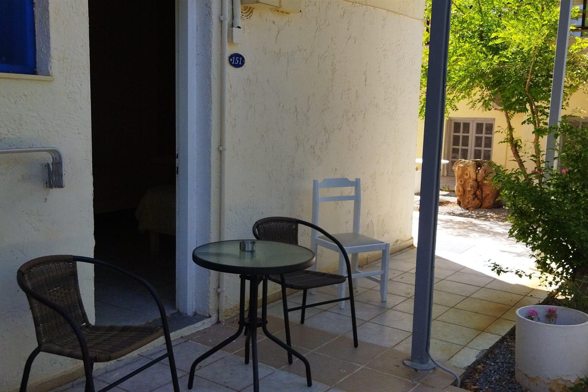 Cleo 250m From The 2* Malia (Crete)