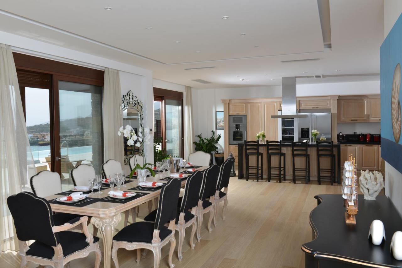 Danae By Island View Villa *