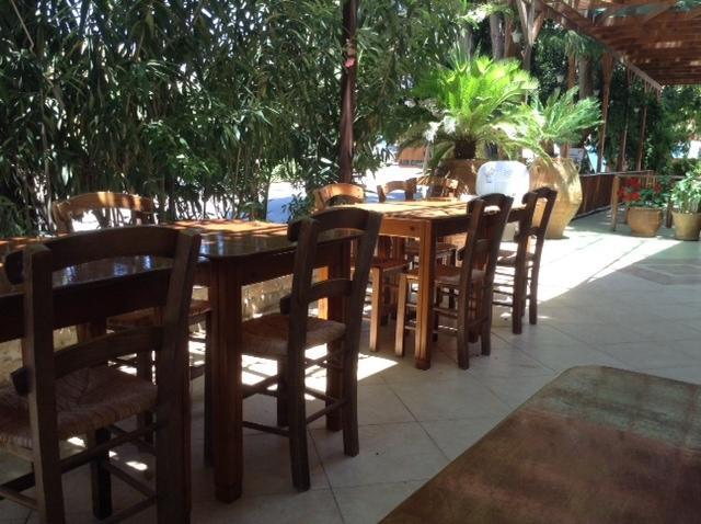 Aretoussa Guest house