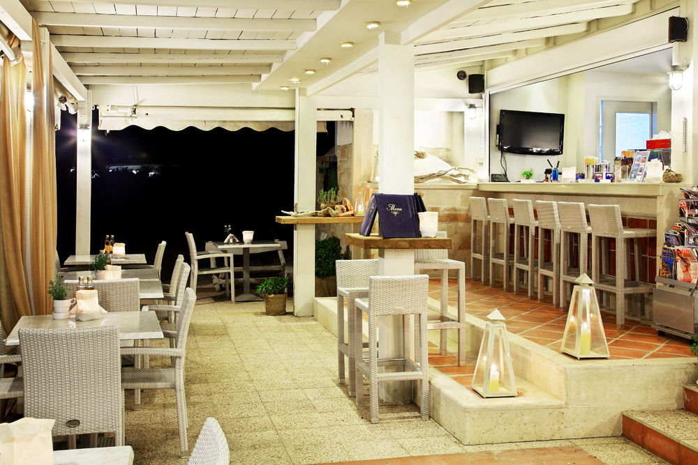 Hotel Coriva &