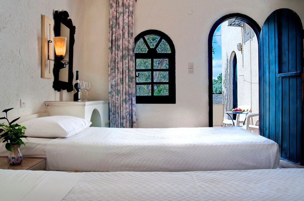 Coriva & Hotel 4*