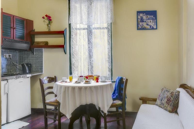Ifigenia & Hotel Chania (Crete)