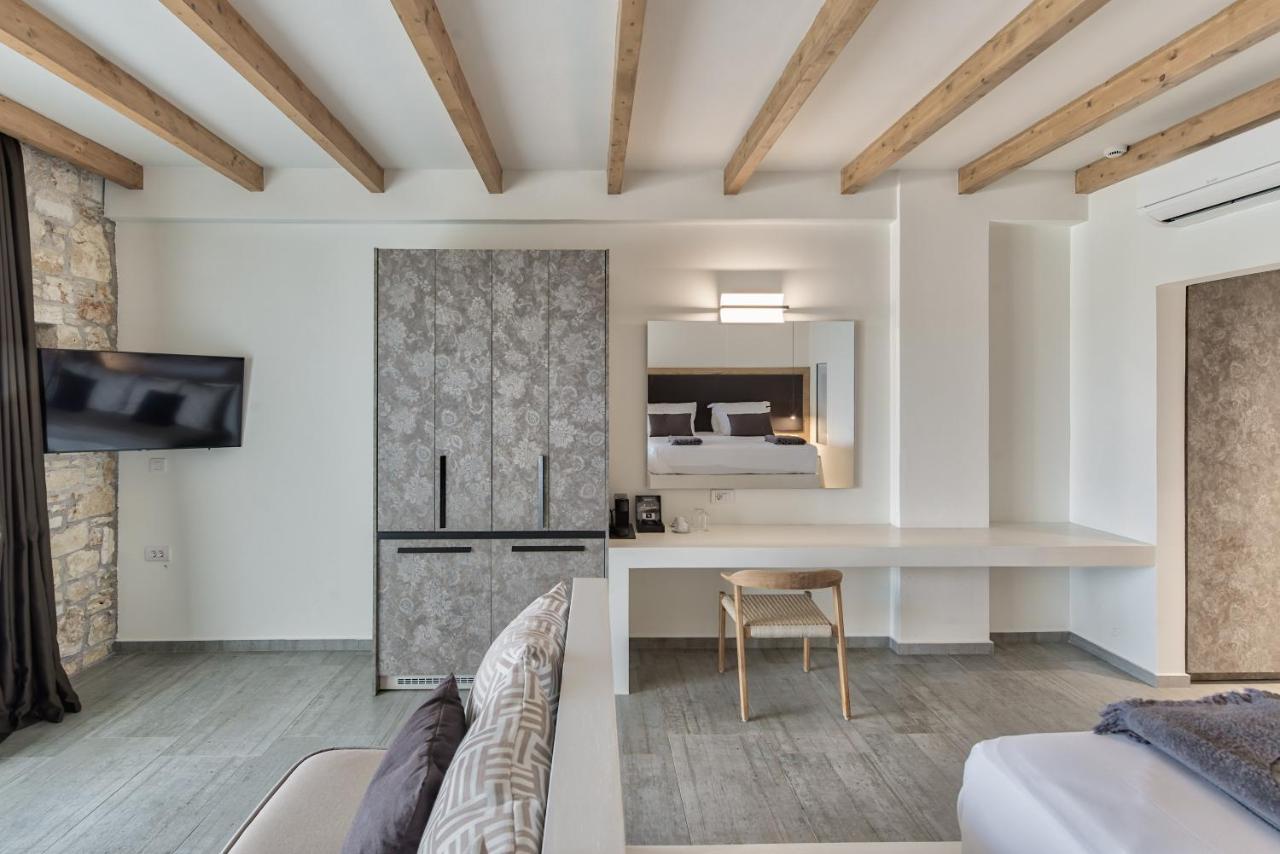 Aliv Stone &