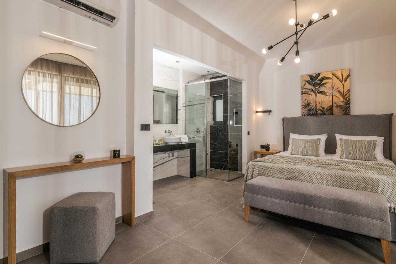Nerea Seafront Villa, A Pristine Retreat, By Thinkvilla * Akrotiri (Zakynthos)