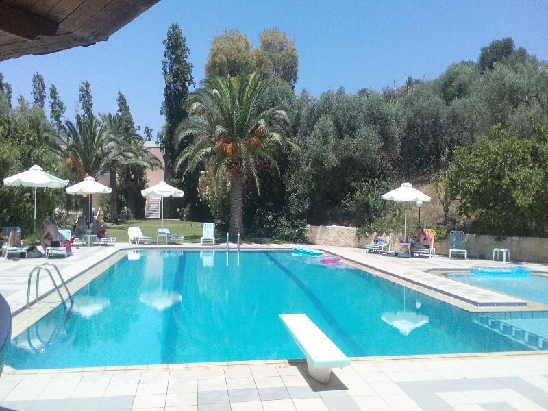 Kyriaki 3*