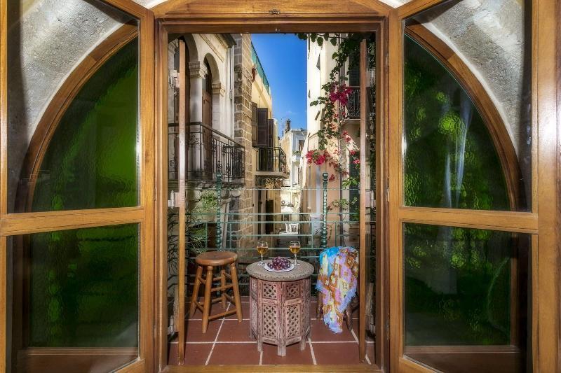 Ifigenia & 3* Chania (Crete)