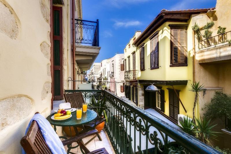 Ifigenia & Hotel