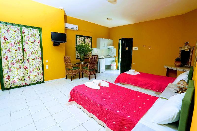 Aquarius Exclusive - Breakfast And Meal Included Aparthotel 3*