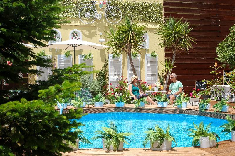 V.a Boutique And Acharavi (Corfu)