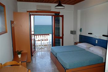 Vlachakis Beach Stalida