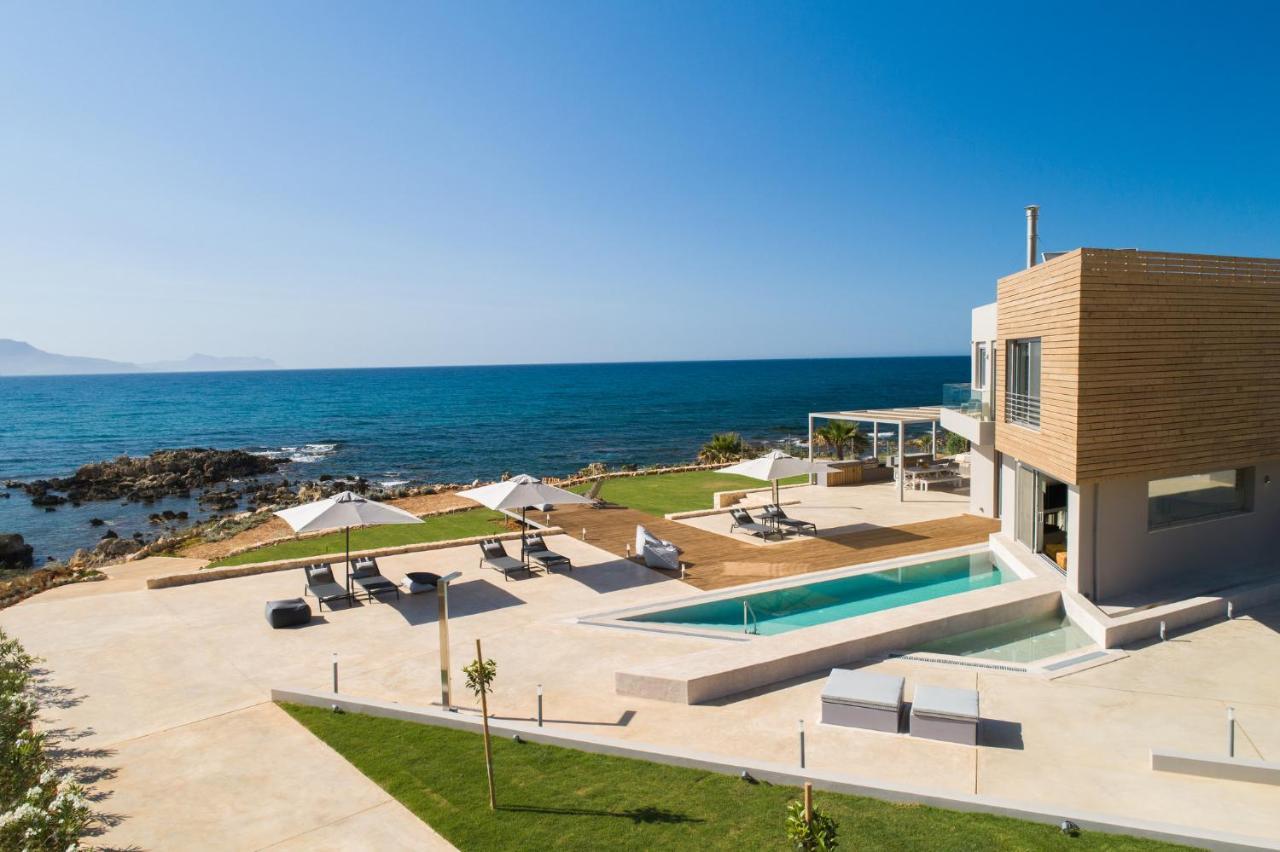 Your Private Retreat By The Beach, With Heated Pool, By Thinkvilla Villa *