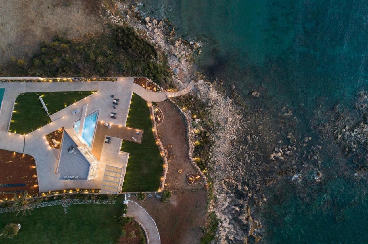 Your Private Retreat By The Beach, With Heated Pool, By Thinkvilla *