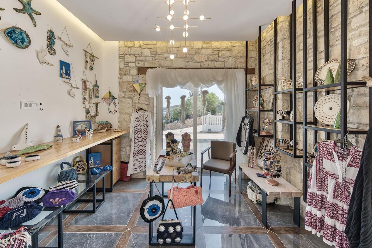 Aliv Stone &