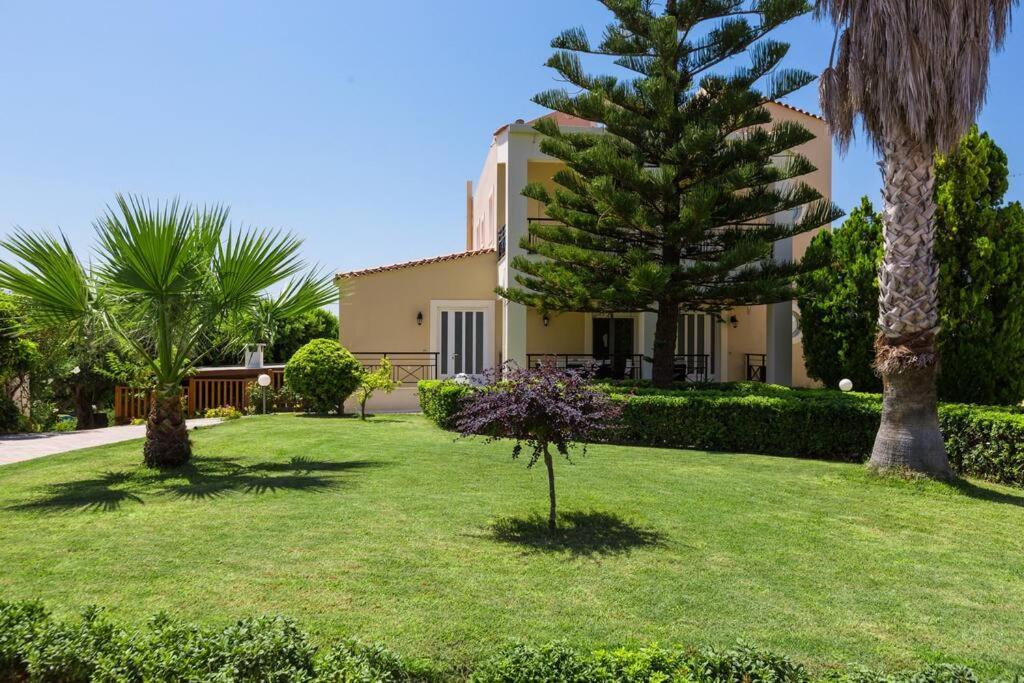 Joanna Villa Prinos (Crete)