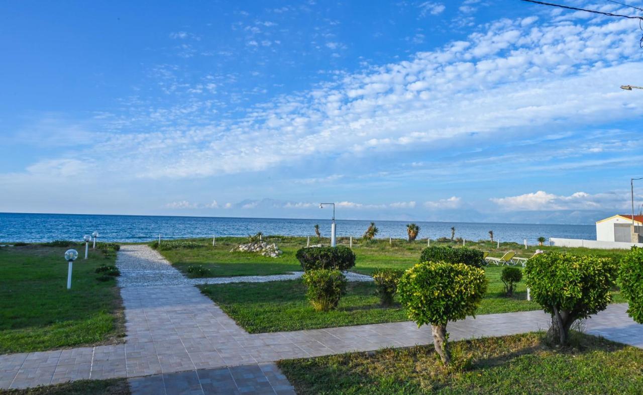 Beachside Acharavi Corfu Apartment Acharavi (Corfu)