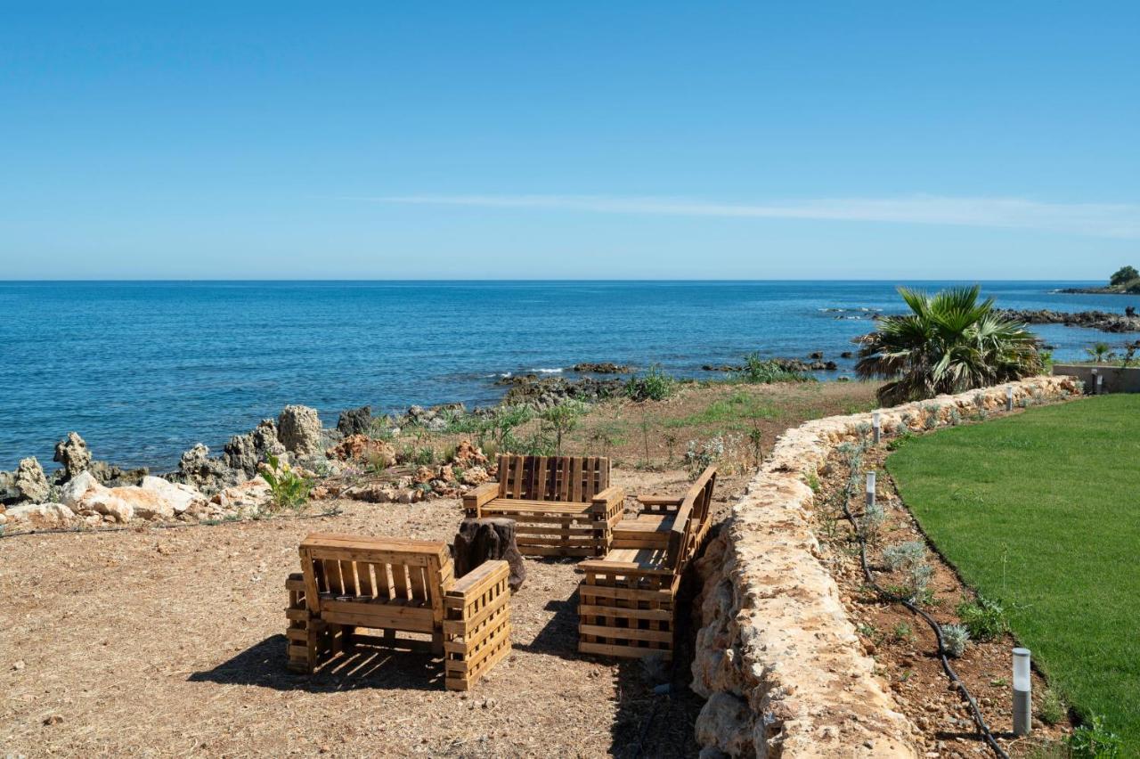 Villa Your Private Retreat By The Beach, With Heated Pool, By Thinkvilla *