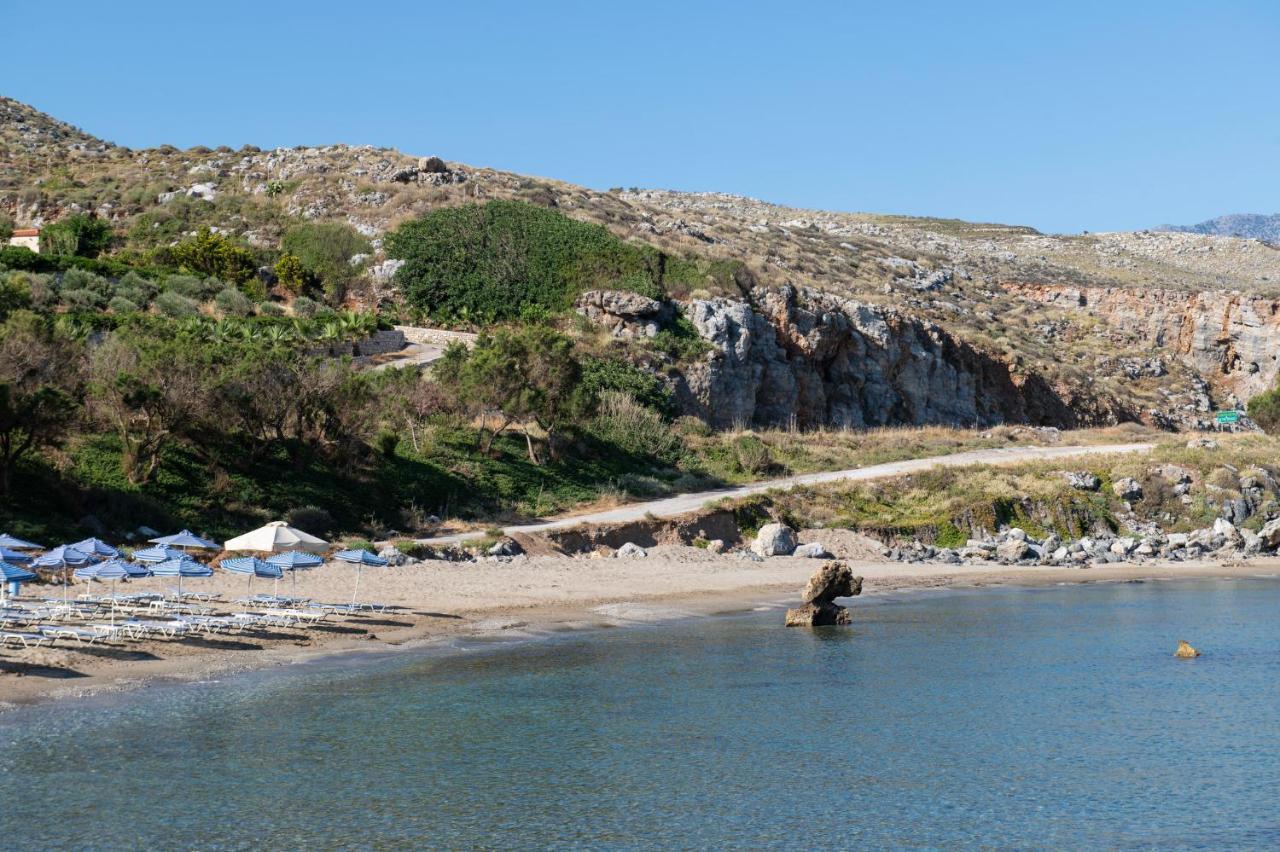 Your Private Retreat By The Beach, With Heated Pool, By Thinkvilla Petres (Rethymno)
