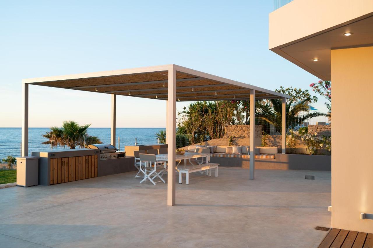 Your Private Retreat By The Beach, With Heated Pool, By Thinkvilla Petres (Rethymno)