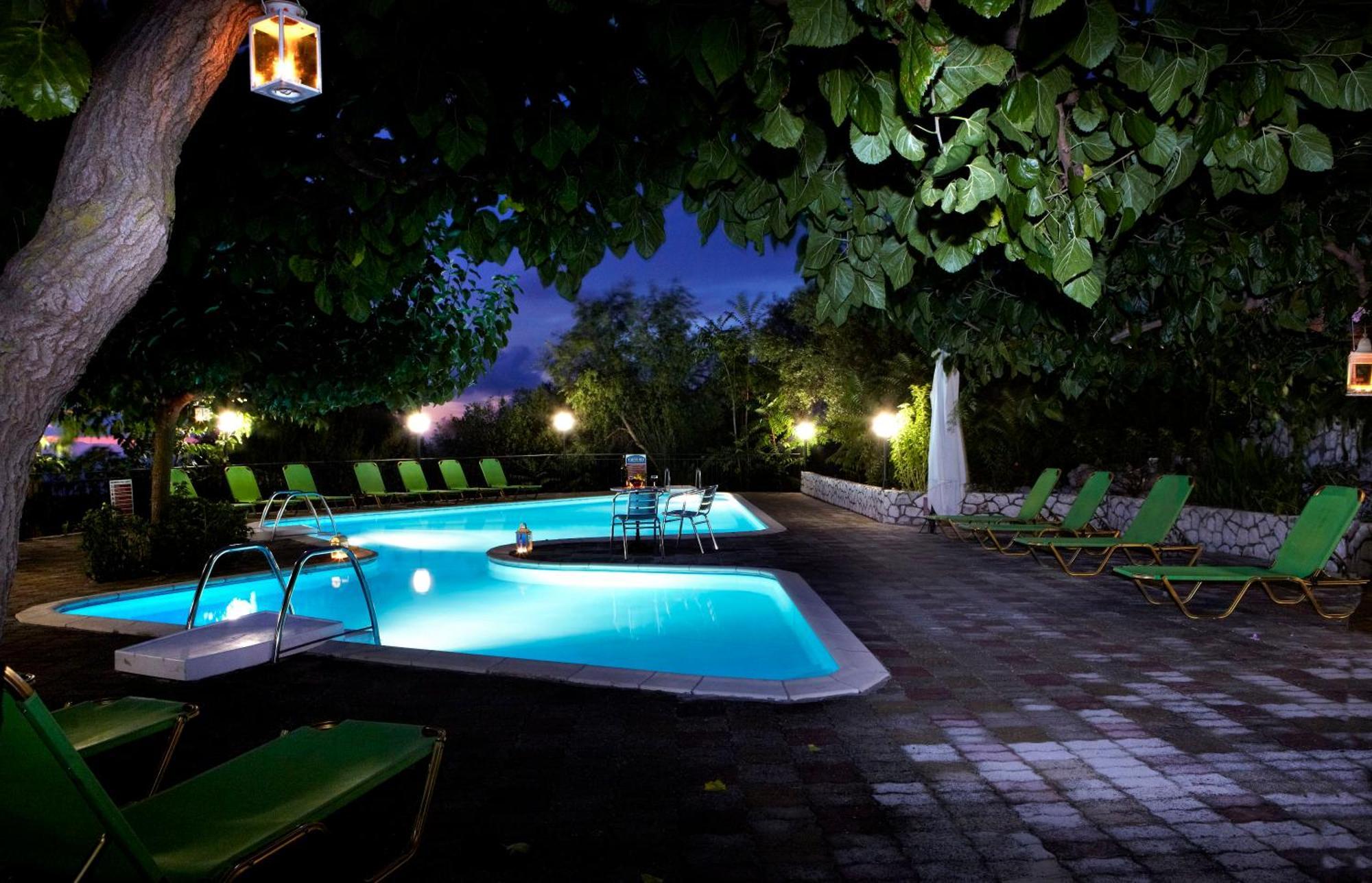 Dafnoudi Aparthotel