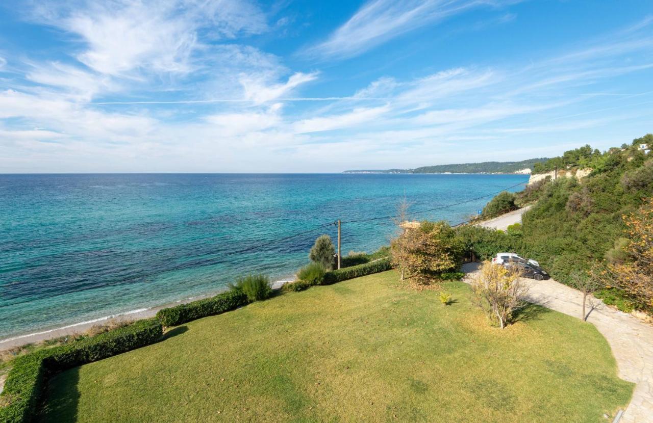 Seagrove, Beachfront In Possidi #feelslikehome Holiday home *