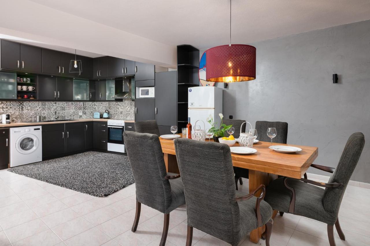 Amazing With Sea View In Rhodes Town Rhodes City