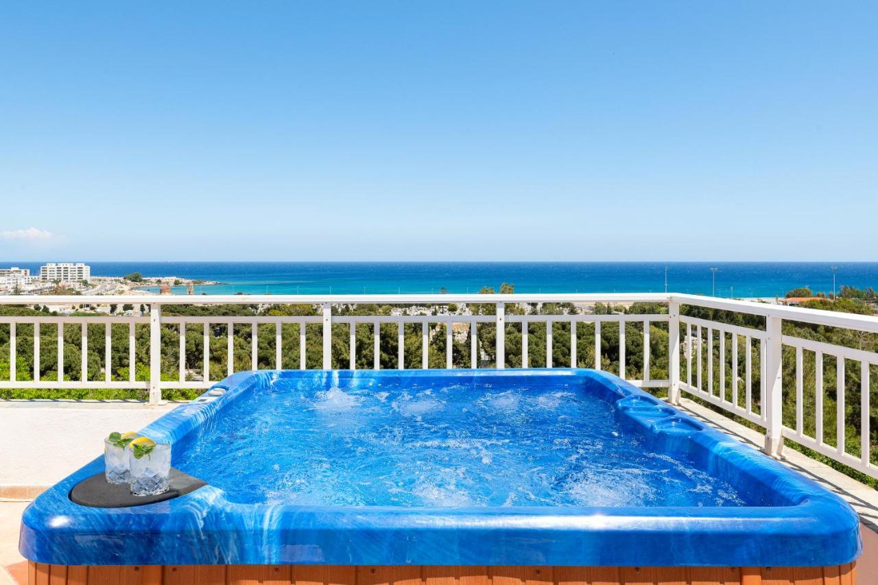 Amazing With Sea View In Rhodes Town *