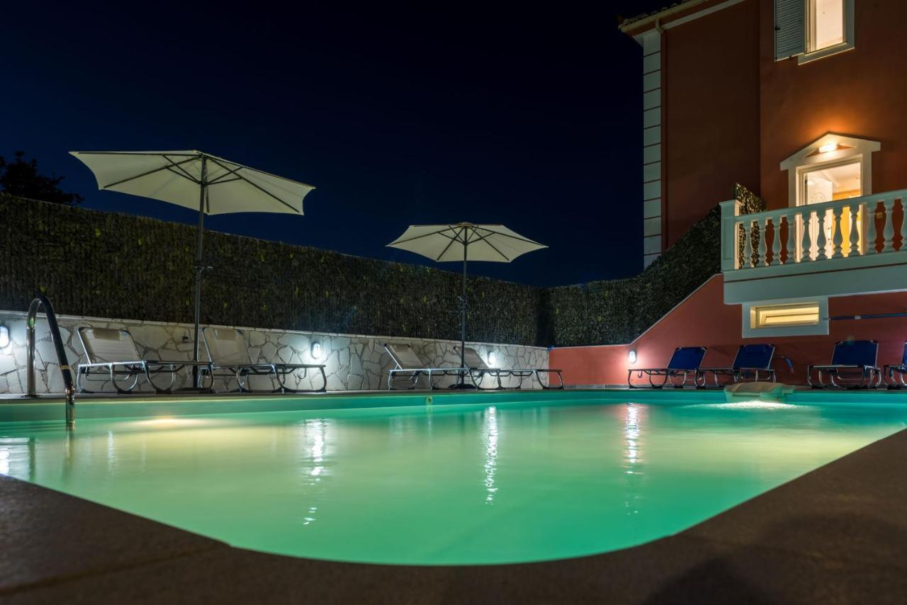 Five Stars Villa *