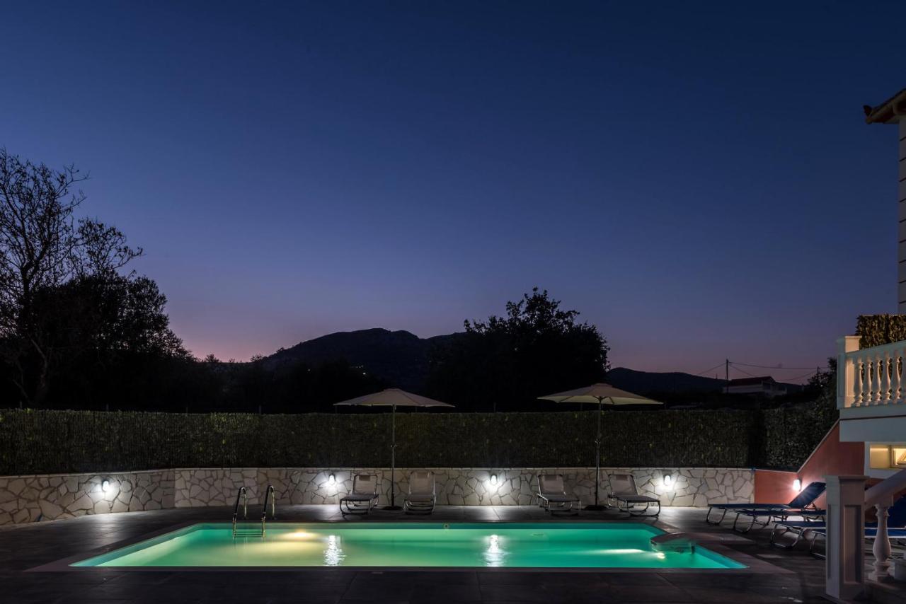 Five Stars Villa *