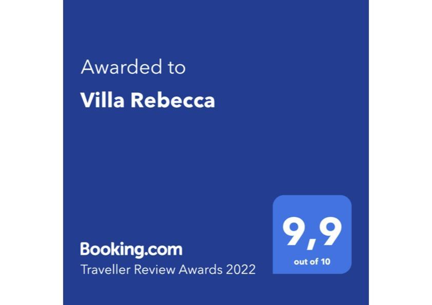 Rebecca * Agia Marina (Crete)