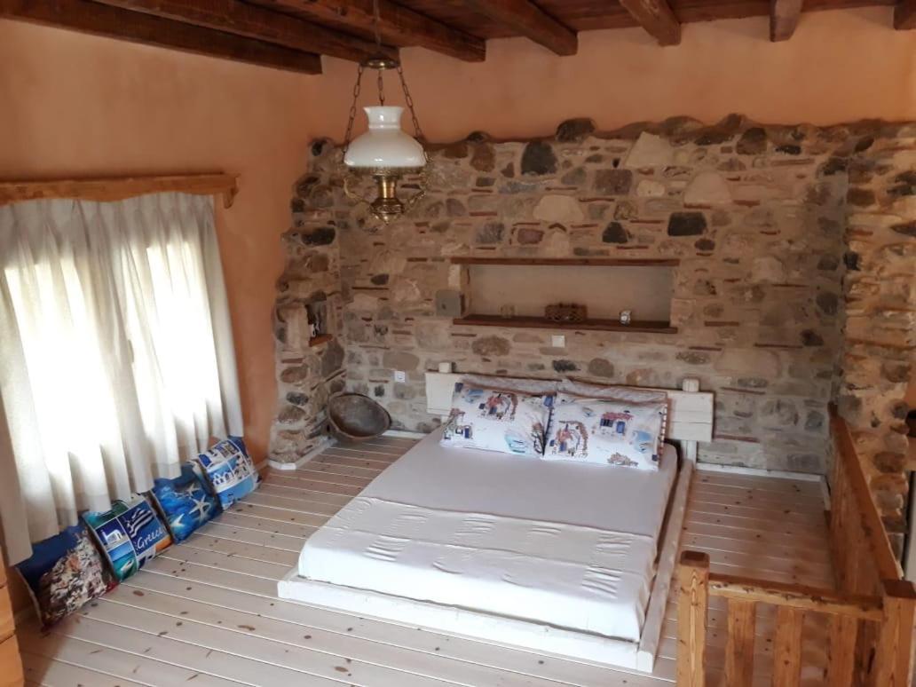 Chaihoutes Stone House Into Olive Farm In Zia Farm stay Agios Dimitrios (Kos)