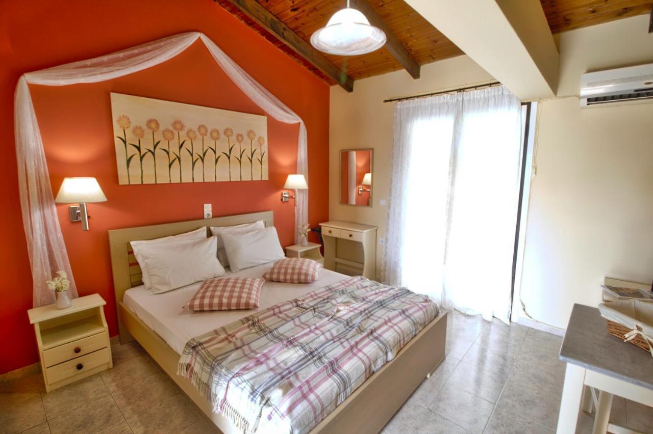 Two Brothers & Apts Aparthotel 3*