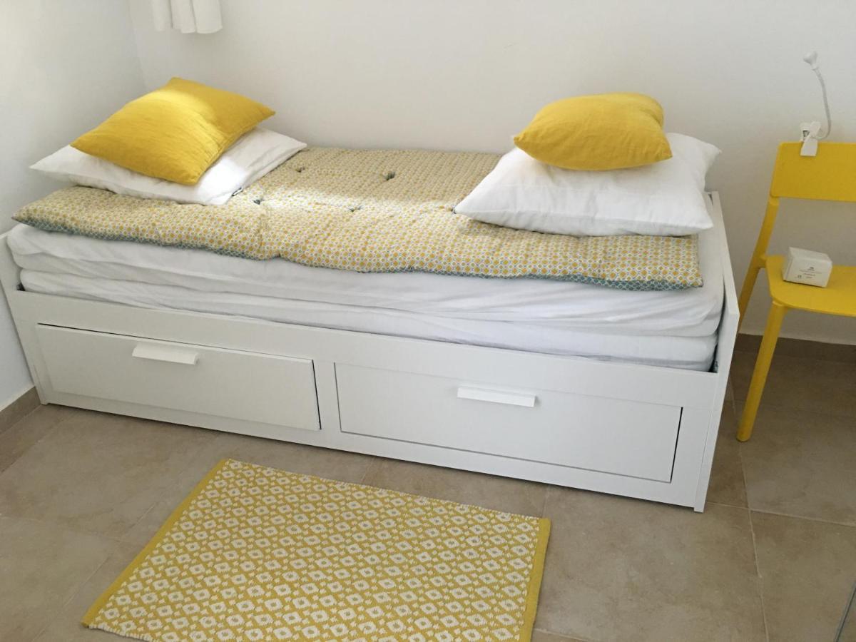 Luxury + Couchers De Soleil *
