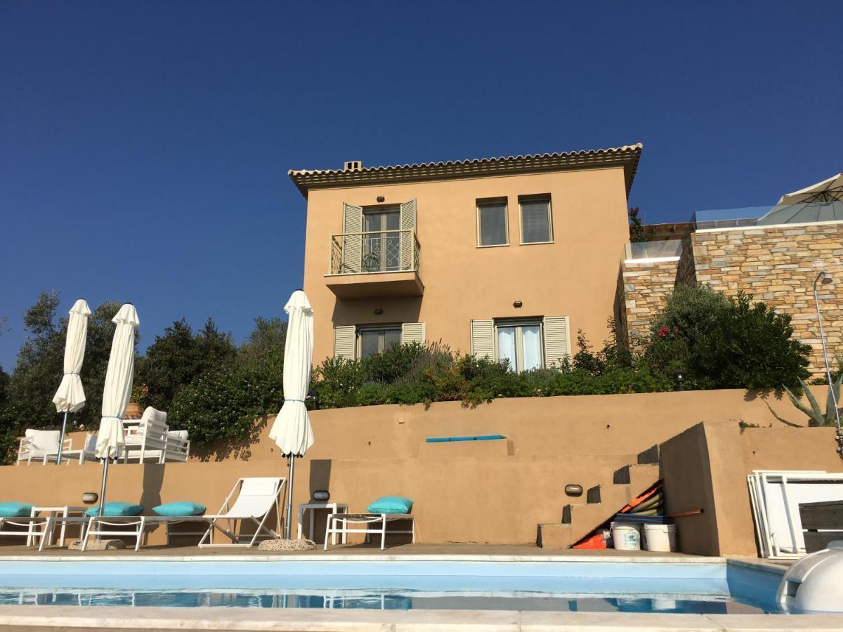 Luxury + Couchers De Soleil Villa Skiathos Town