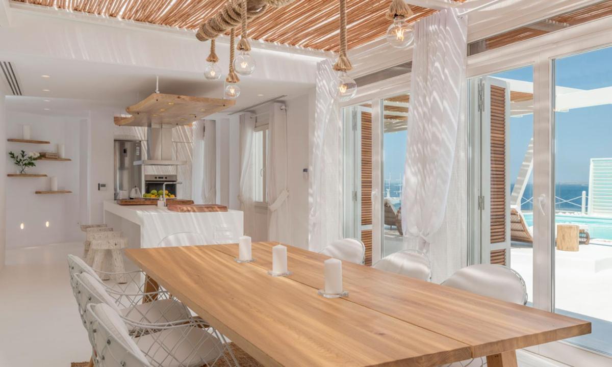 Luxury Ocean View Centre *