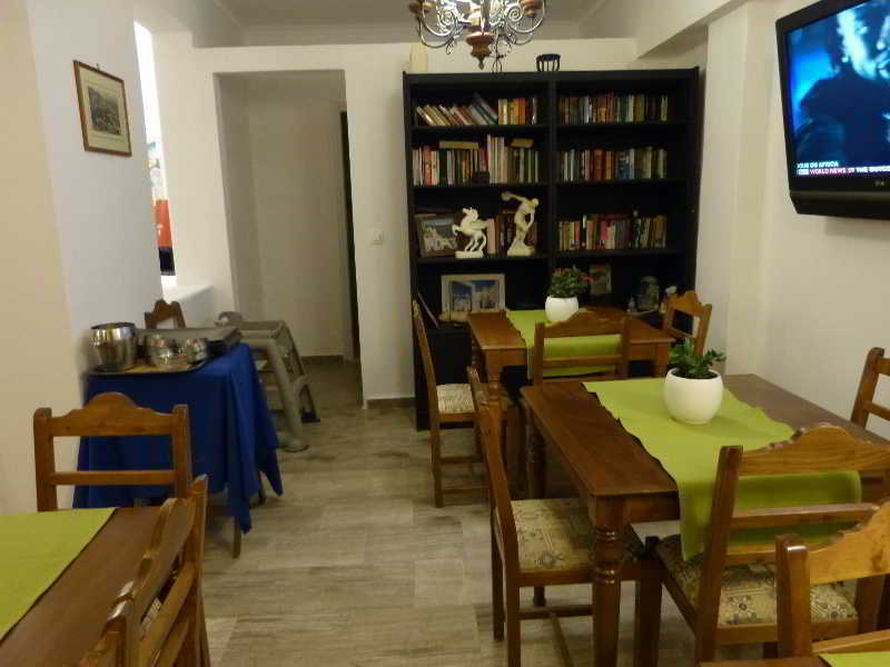 Apartment Black Kamari (Santorini)