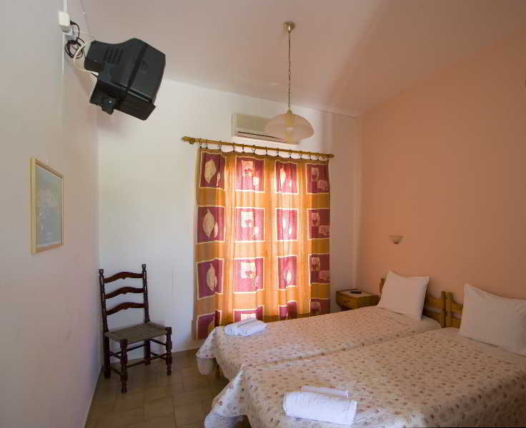 Philipos Hotel 2*