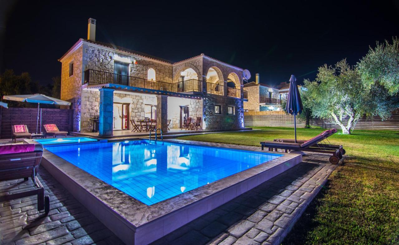 Villa Evanthe Stone *