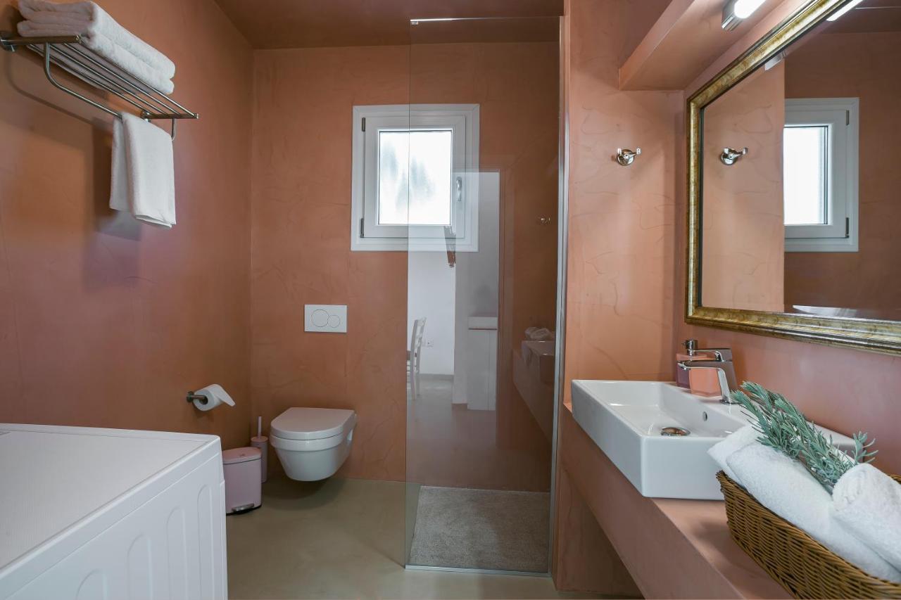 Apollonides Seafront Villa 2 Melete Villa