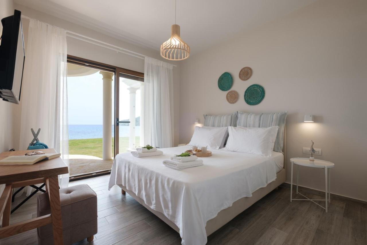 Armikes Beachfront